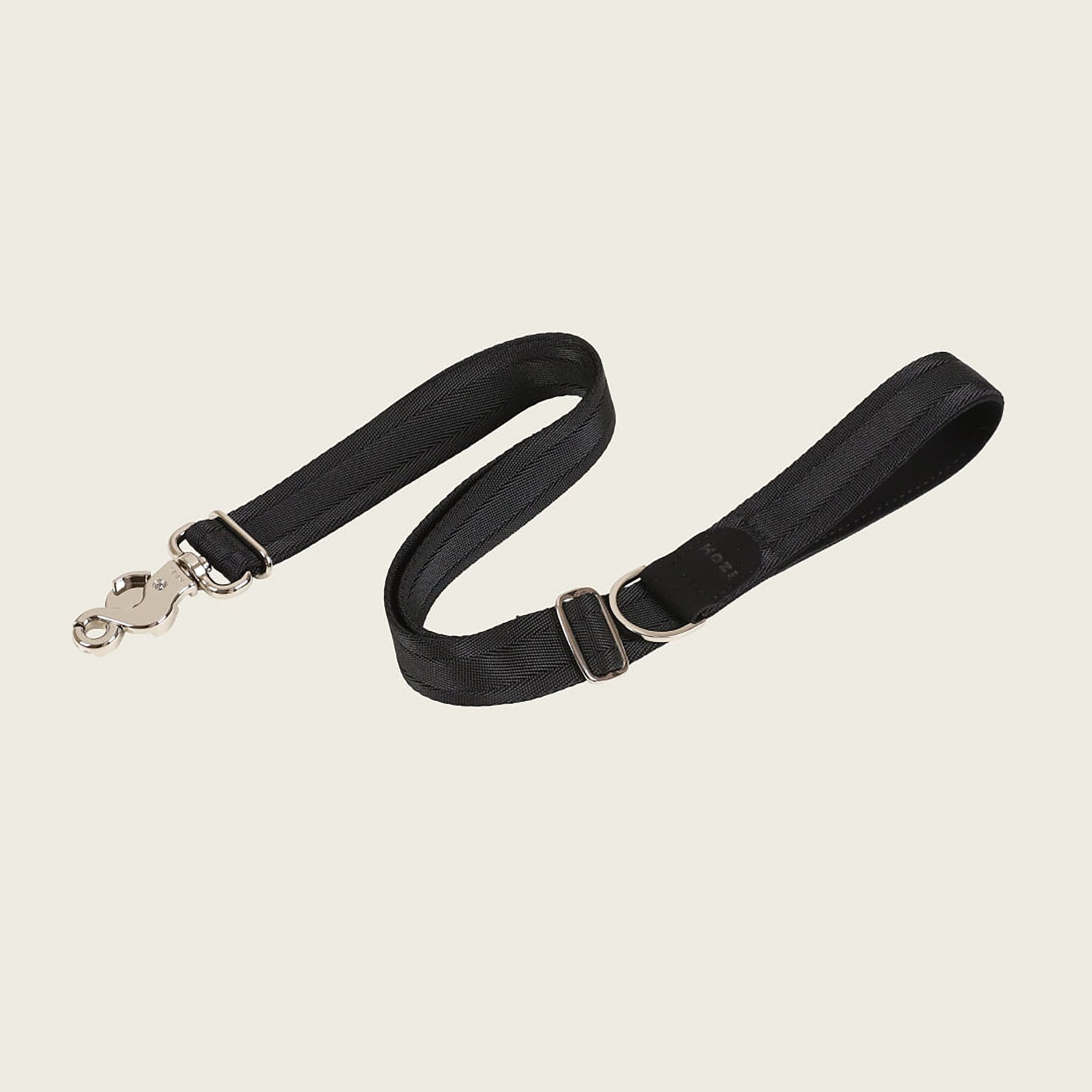 Black Adjustable Short Dog Leash – Durable Nylon, Auto-Locking Clip, Soft Handle